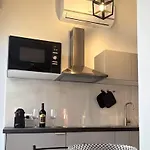 Seadoor Apartmán *